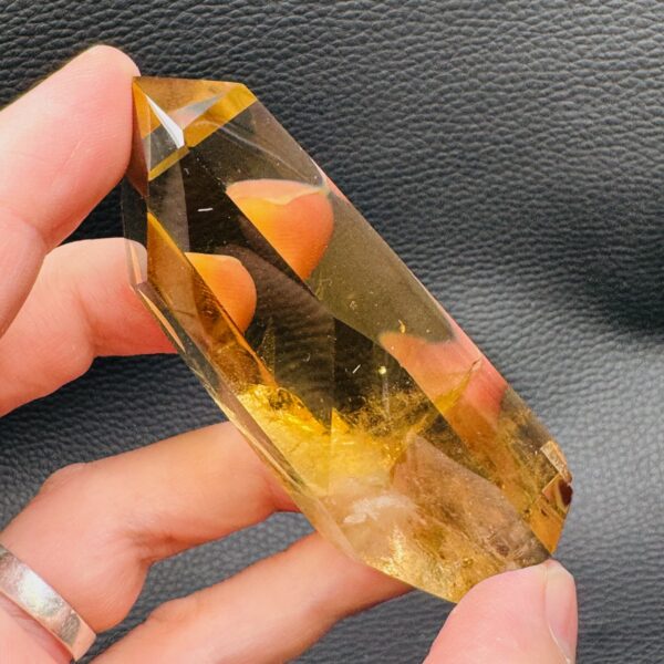 Prisme de Citrine de Madagascar (réf ct13) – Image 6