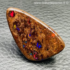 Opale boulder d’Australie de 39,5 carats « cabochons » (réf obw5)