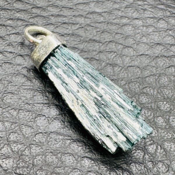 Pendentif en Tourmaline Indicolite (réf pti2) – Image 3