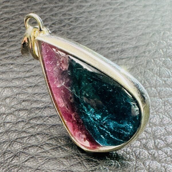 Pendentif Tourmaline Bicolore du Brésil (réf ptb1) – Image 2