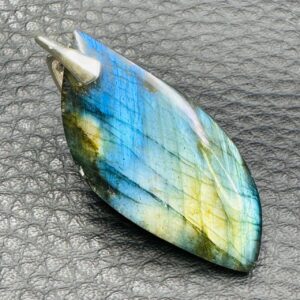 Pendentif en Labradorite