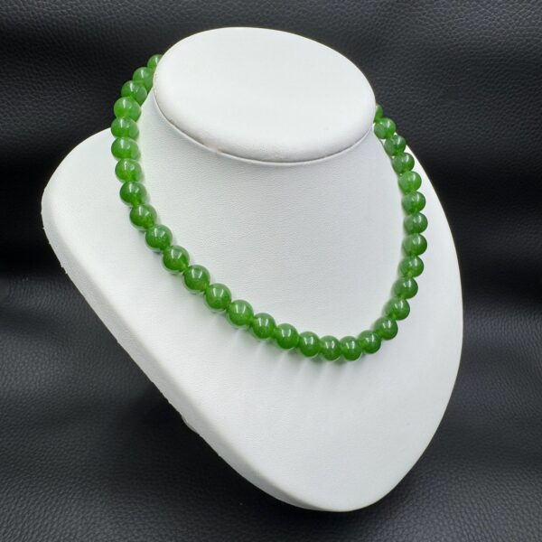 Collier en Jade de Chine "Perles de 10mm" – Image 2