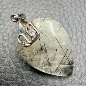 Pendentif Quartz Tourmaline