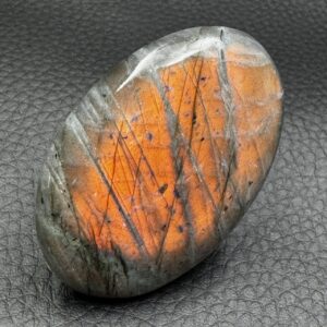 Galet Labradorite