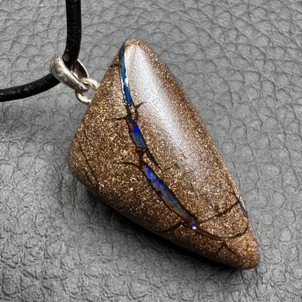 Pendentif en Opale Boulder d’Australie de 49 carats (réf po52) – Image 2