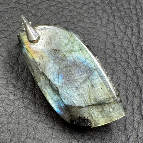 Pendentif Labradorite Verte (réf lve74) – Image 3