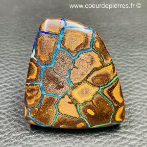 Bloc en opale boulder d’Australie de 195,5 carats (réf oba11)