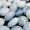 Galet en Calcite bleue de Madagascar "petits galets" – Image 2