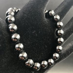 Bracelet en spinelle noir de Madagascar « perles de 8mm »