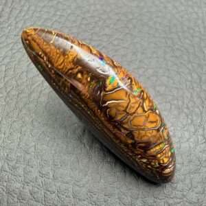 Opale Boulder