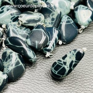 Pendentif en obsidienne céleste spider du Mexique « en pierres roulées »