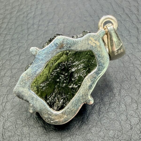 Pendentif Moldavite "Chlum" de République Tchèque (réf pdm8) – Image 4