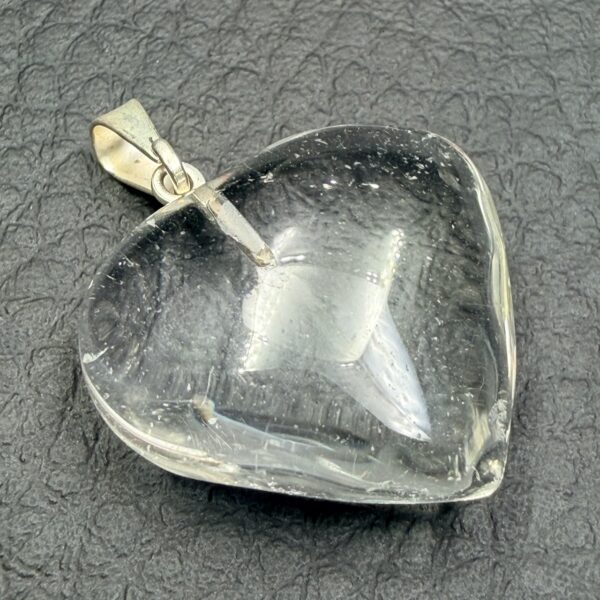 Pendentif en cristal de roche du Brésil (réf cr6) – Image 3