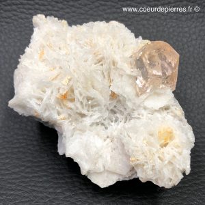 Topaze impériale avec calcite de Chine (réf tpm13)