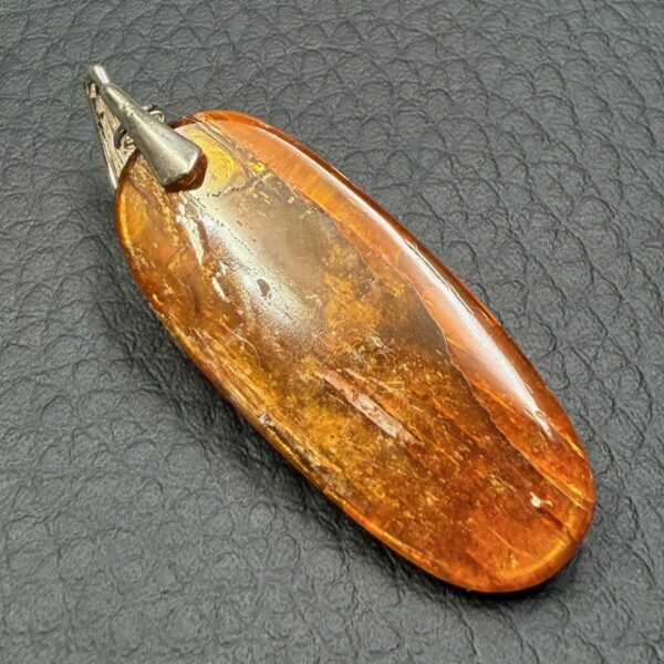 Pendentif en Cyanite Orange du Brésil (réf cy25) – Image 3