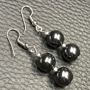 Paire de boucles d’oreilles en hématite du Maroc (réf boh1)