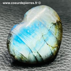 Coeur en labradorite de Madagascar (réf ol5)