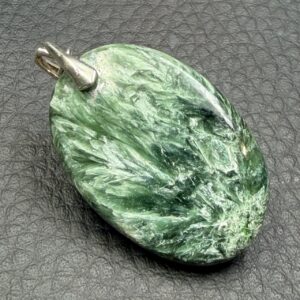 Pendentif en Seraphinite