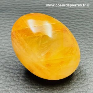 Galet en quartz hématoïde de Madagascar (réf gqh9)