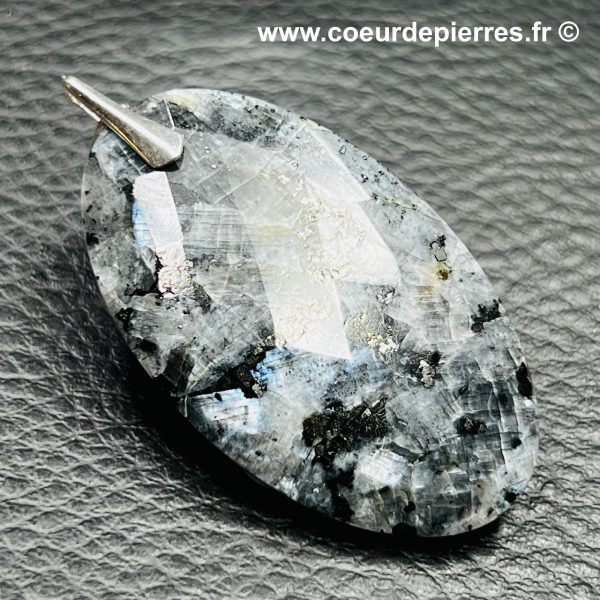 pendentif-larvikite