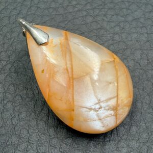Pendentif en Pierre de Lune