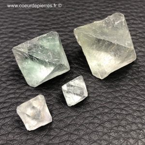 Fluorite lot de 4 cristaux losange octaèdre (réf f7)