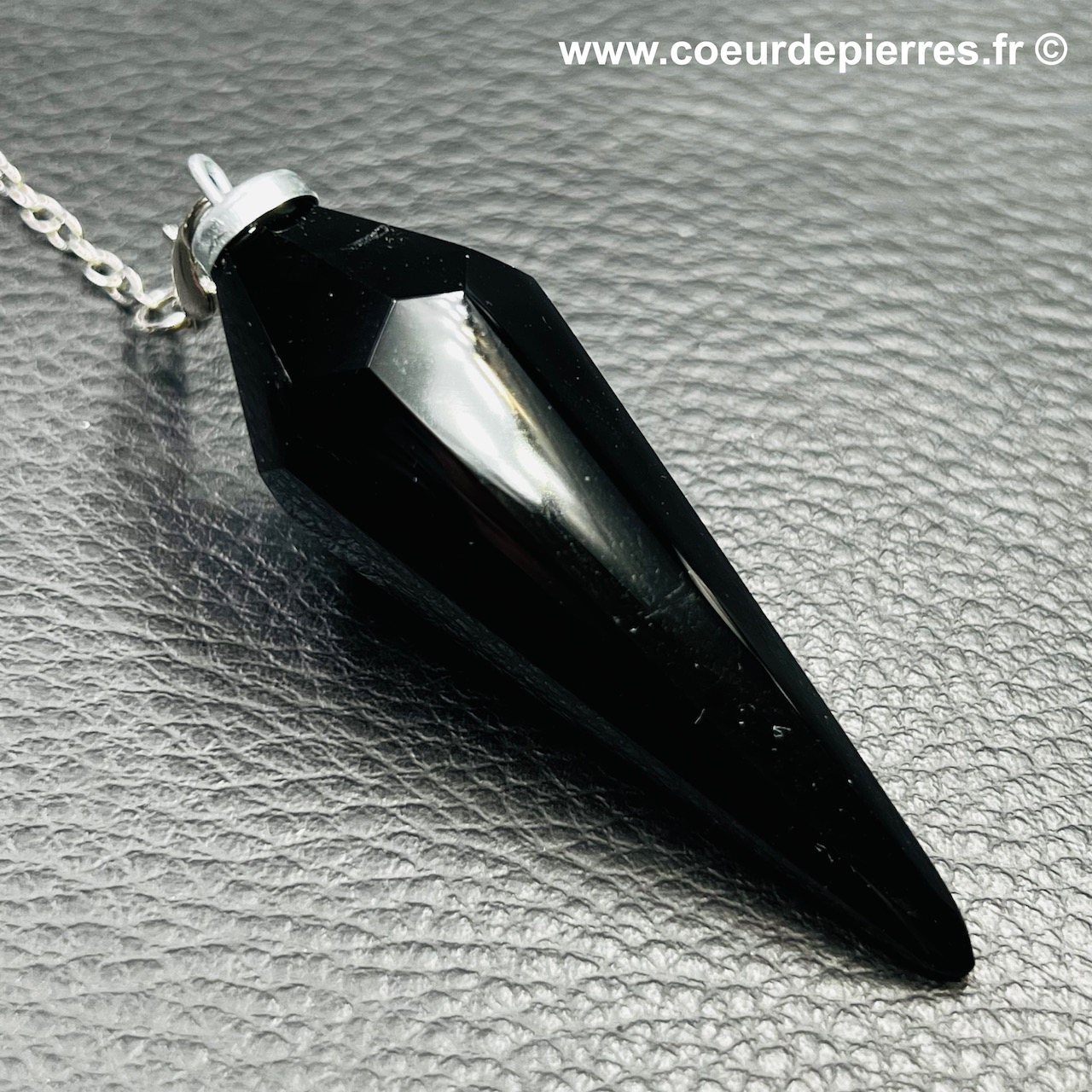 Pendule en obsidienne noire du Mexique (réf p39)