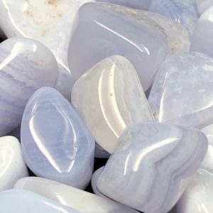 Calcédoine du Brésil pierres roulées “taille moyenne”