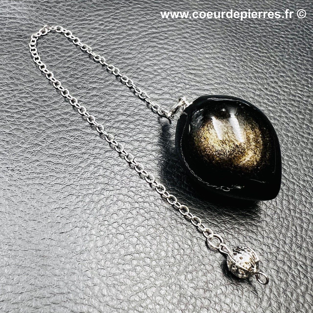 Pendule « oeuf » en obsidienne dorée du Mexique (réf p49)