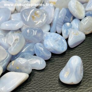 Calcédoine bleue du Brésil pierres roulées « petite taille »