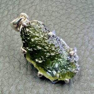 Pendentif Moldavite