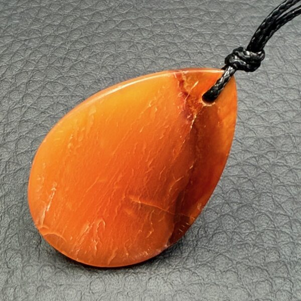 Pendentif en cornaline de Madagascar (réf co5) – Image 2