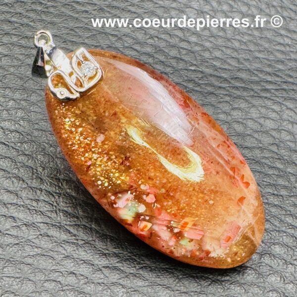 Pendentif en Pierre Soleil