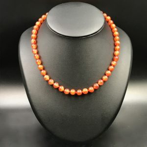 Collier en cornaline perles de 10mm (réf coco2)