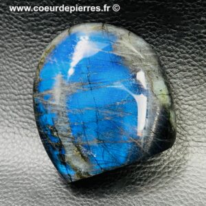 Petit bloc de labradorite toutes faces polies (réf pbl13)