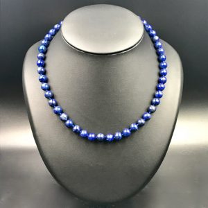 Collier perle de 8 mm en lapis lazuli d’Afghanistan (réf cplz1)