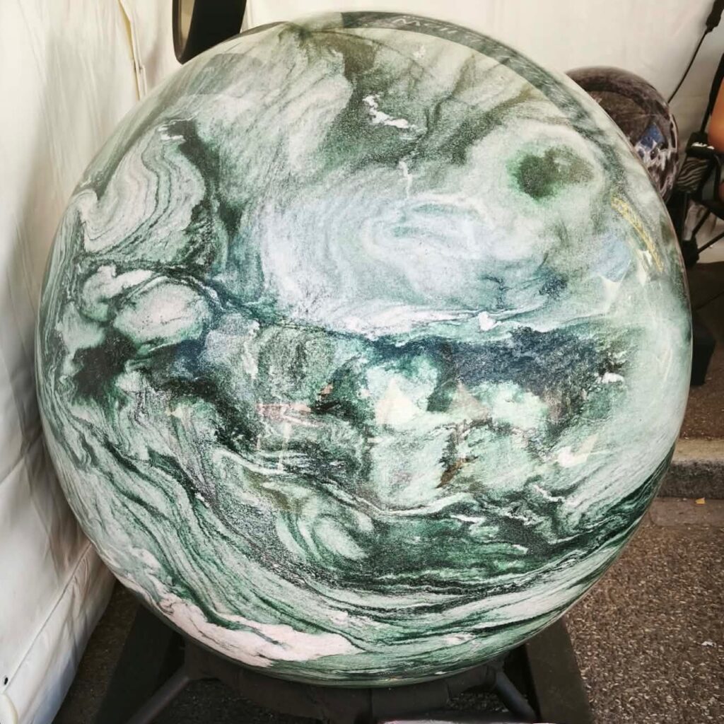 Sphere en Jaspe Geante