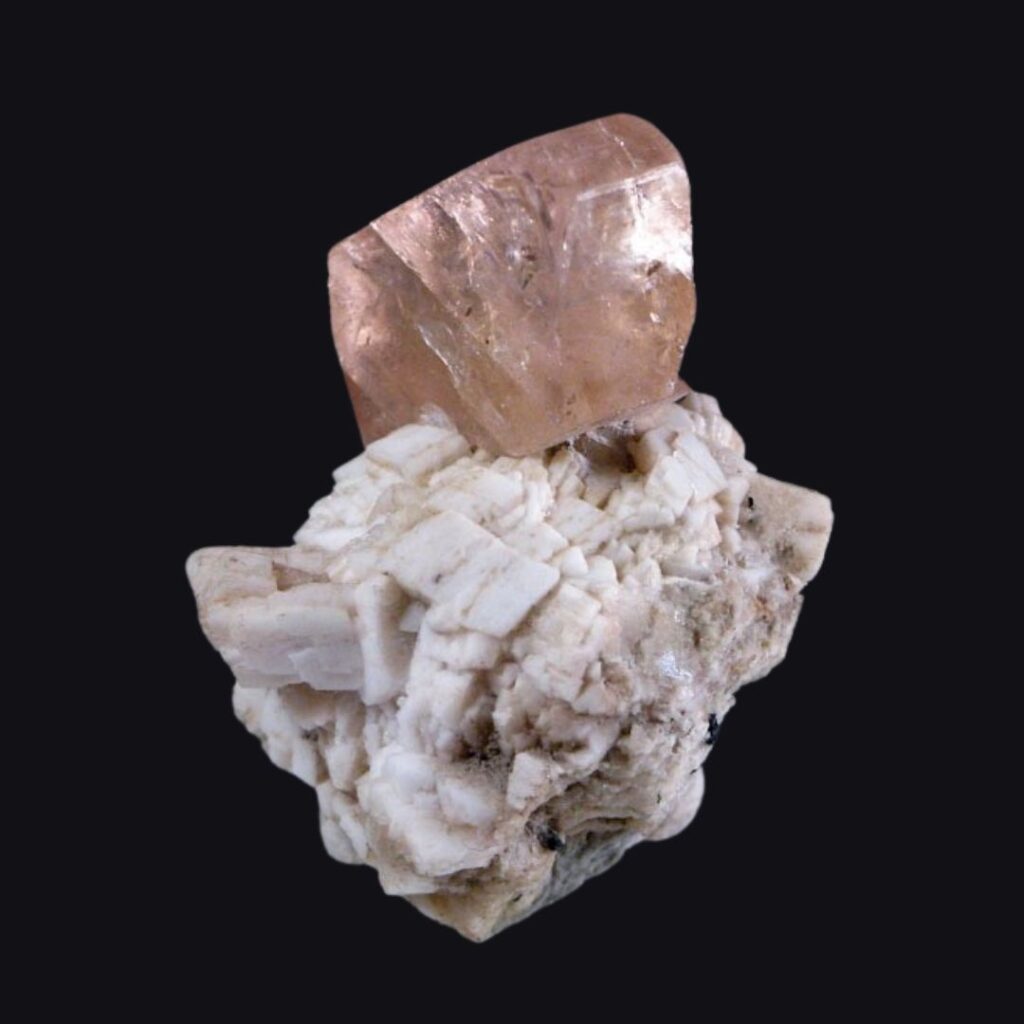 Zektzerite