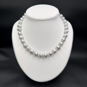 Collier en perles d'eau douce